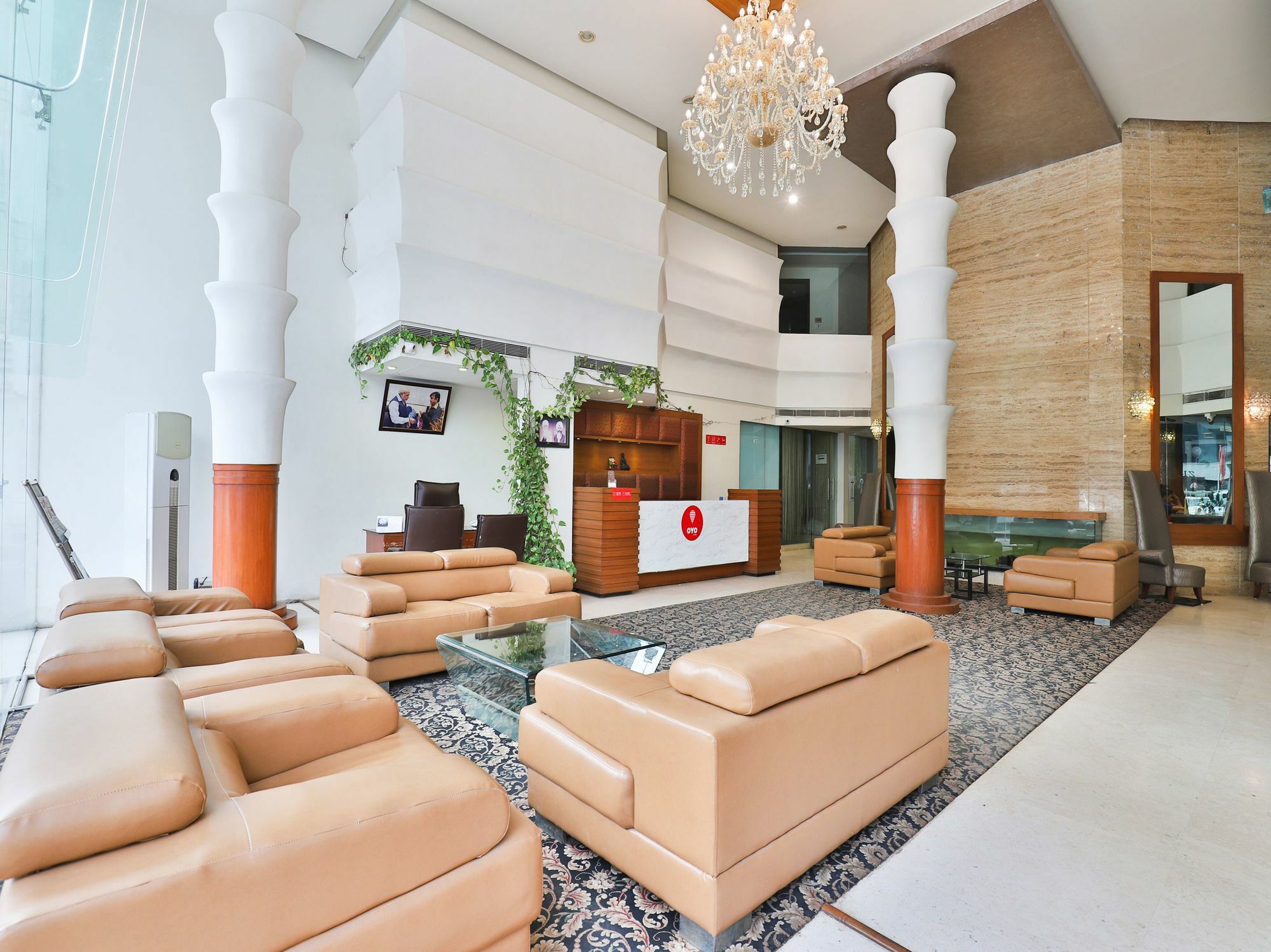 Hotel Oyo 1123 Rock Regency Ahmedabad