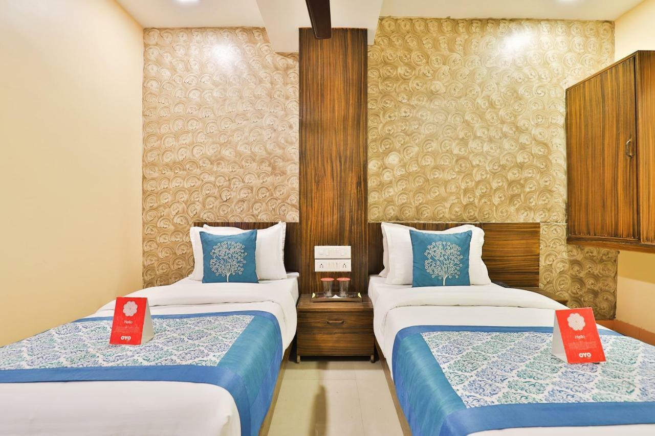 Oyo 12196 Mayur Park Residency 3* Ahmedabad