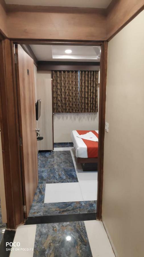 Hotel Shreenath 3*