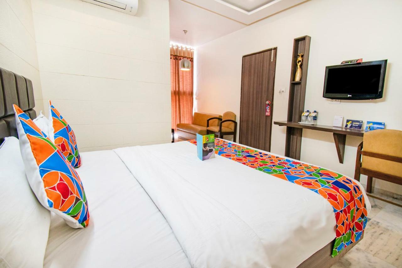 Kamran Palace Hotel 3*