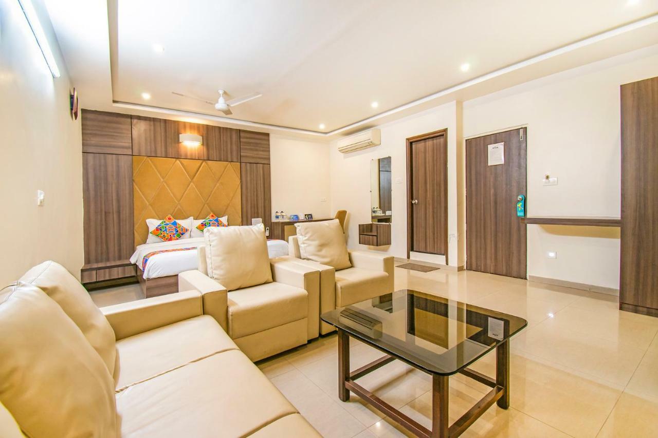 Kamran Palace 3* Ahmedabad