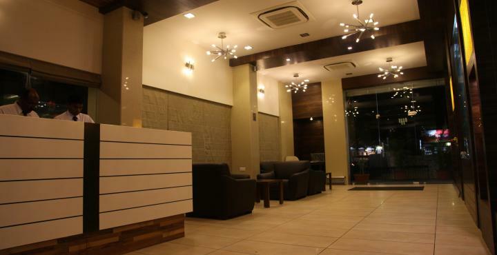 Hotel Le Grande Residency -unmarried Couples Are Not Allowed