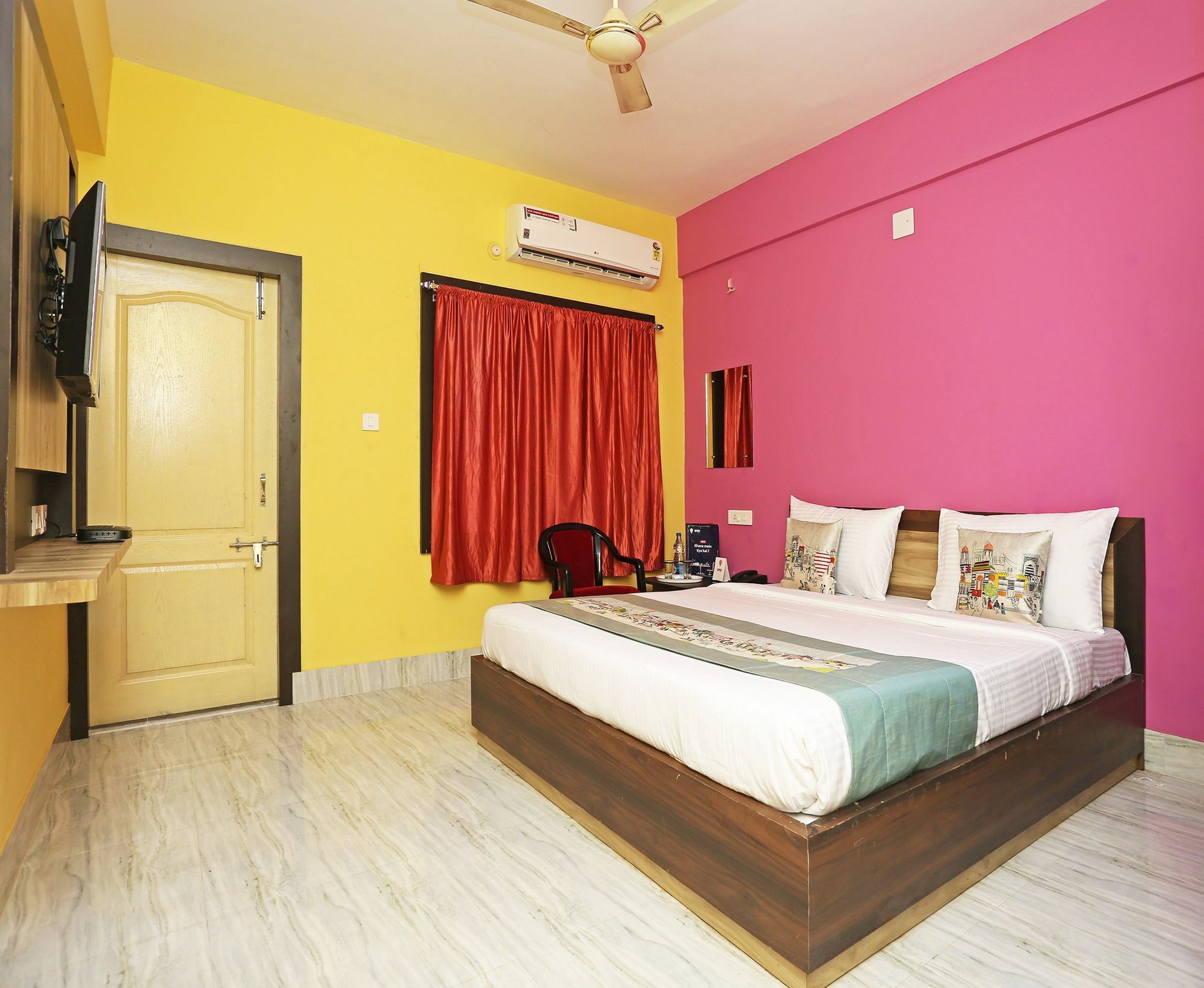Oyo 10129 Ahmedabad
