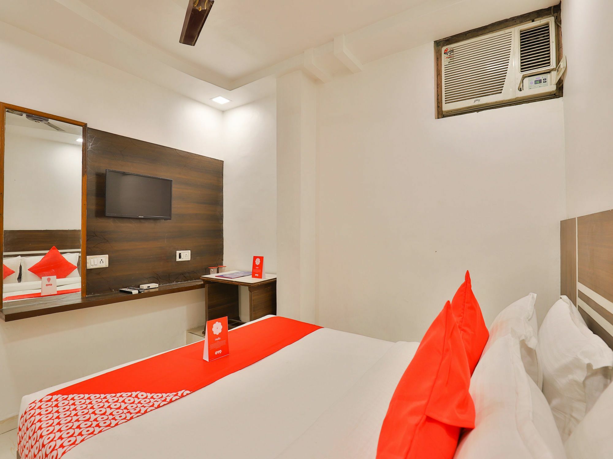 Oyo 13141 Aniket 3* Ahmedabad