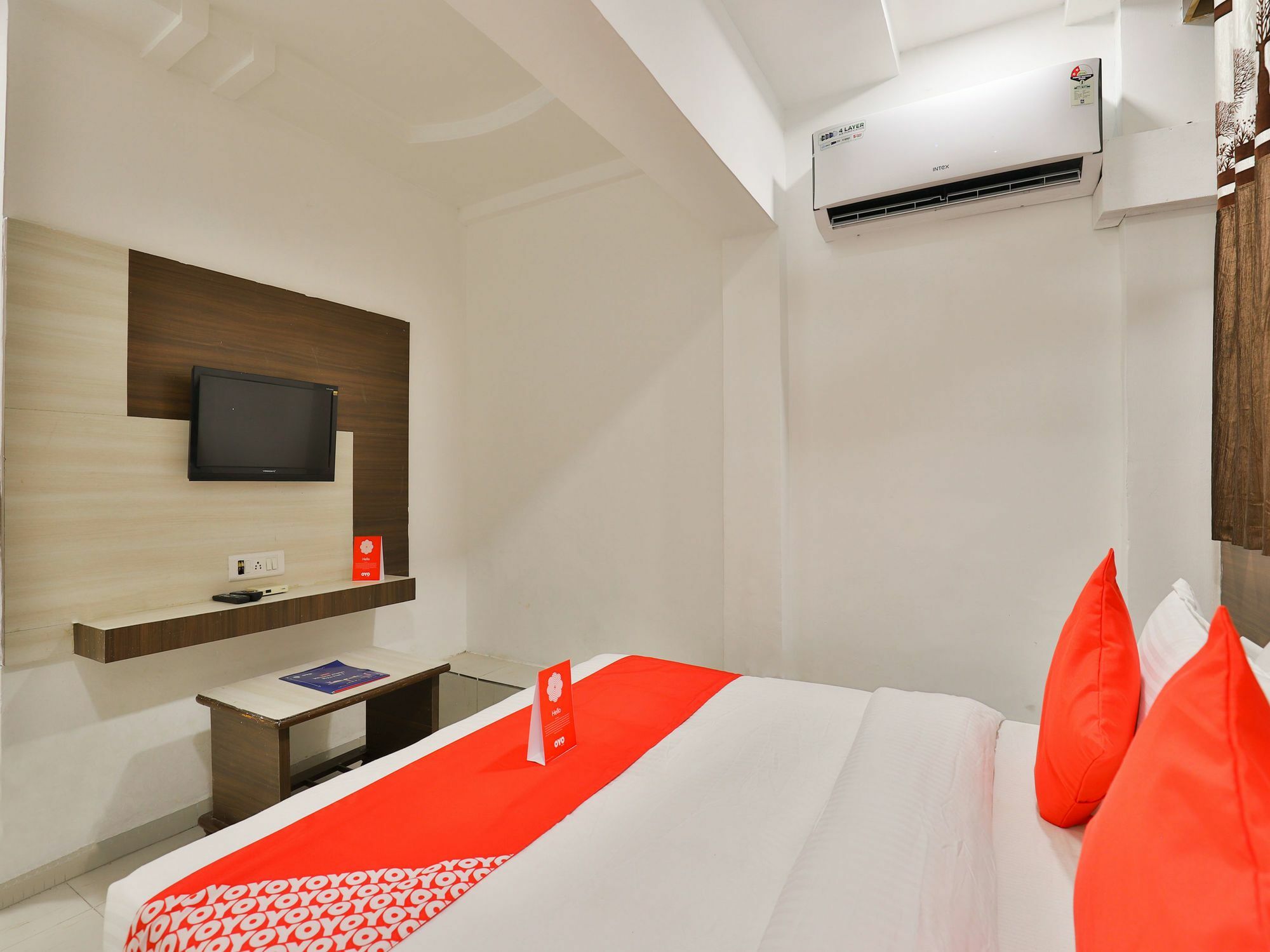 Hotel Oyo 13141 Aniket Ahmedabad