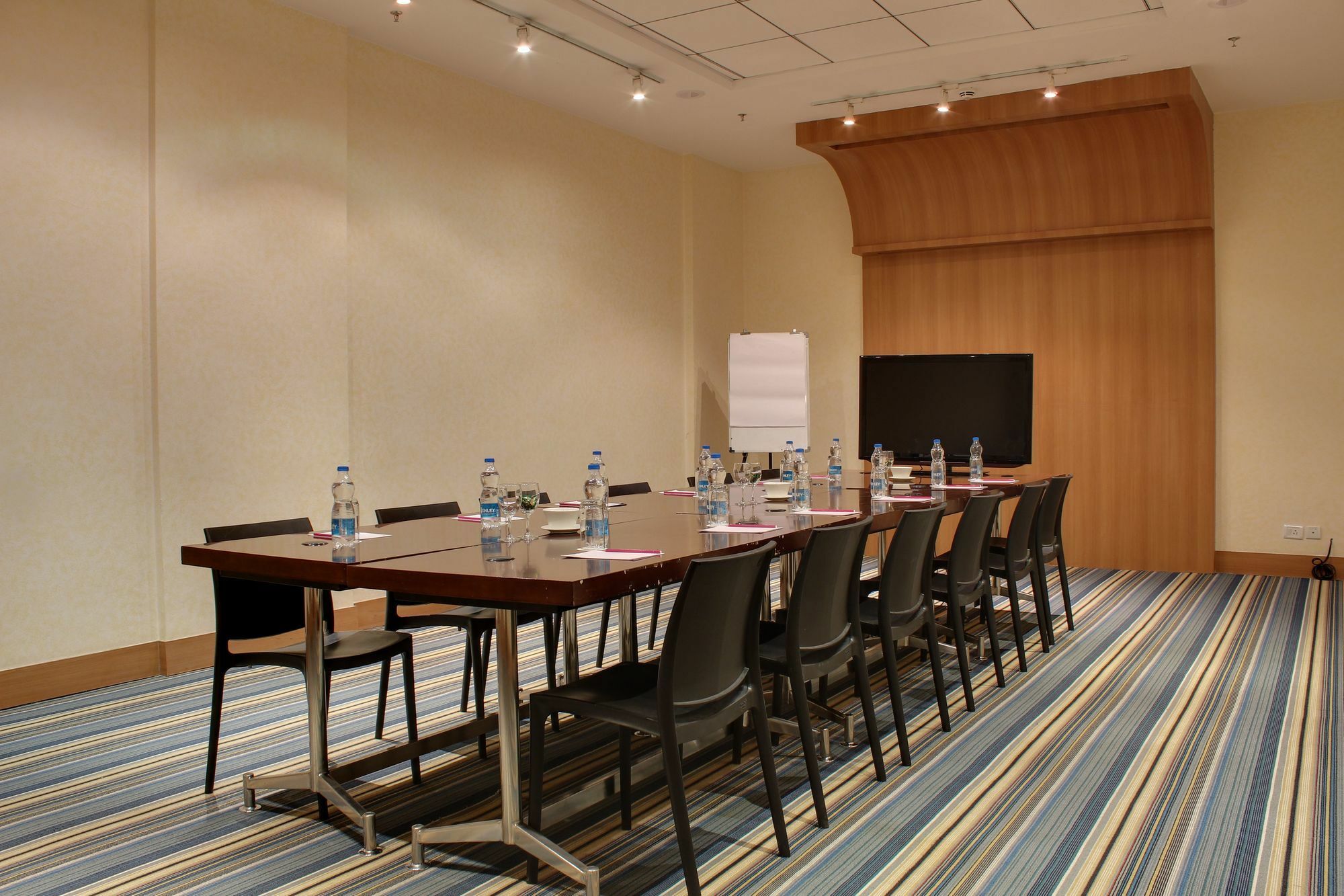 Vivanta Sg Highway 5* Ahmedabad