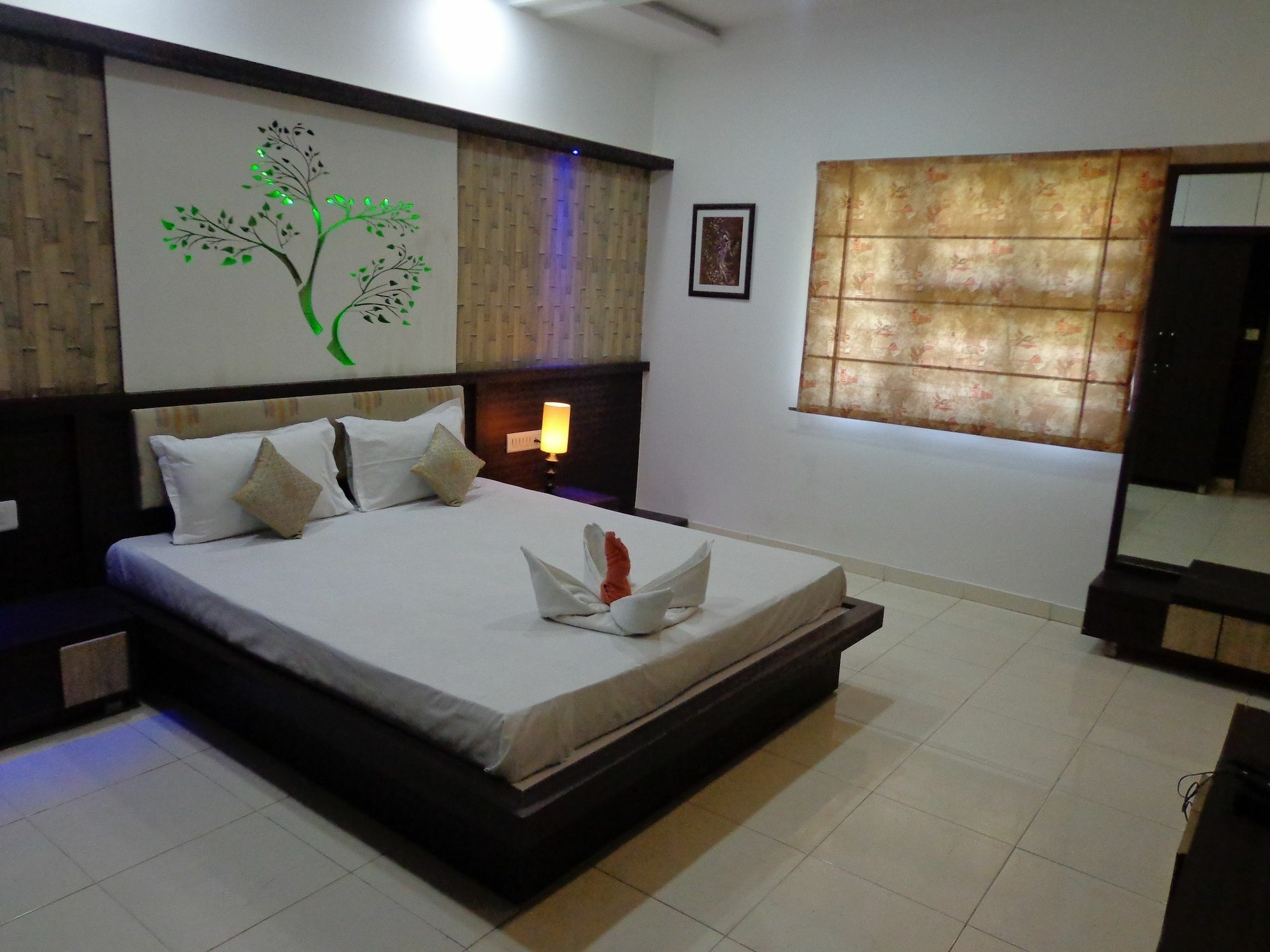 10 Blossoms Hospitality Services Ahmedabad