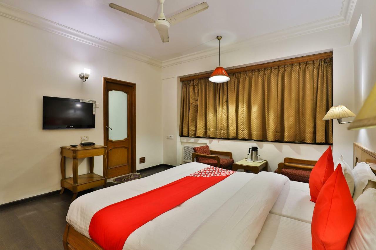 Pinnacle Hotel