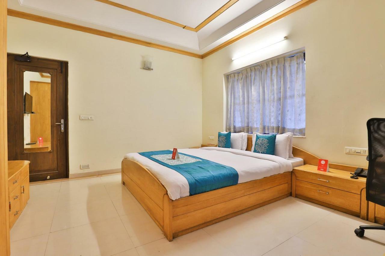 Oyo 8949 Atman Ahmedabad