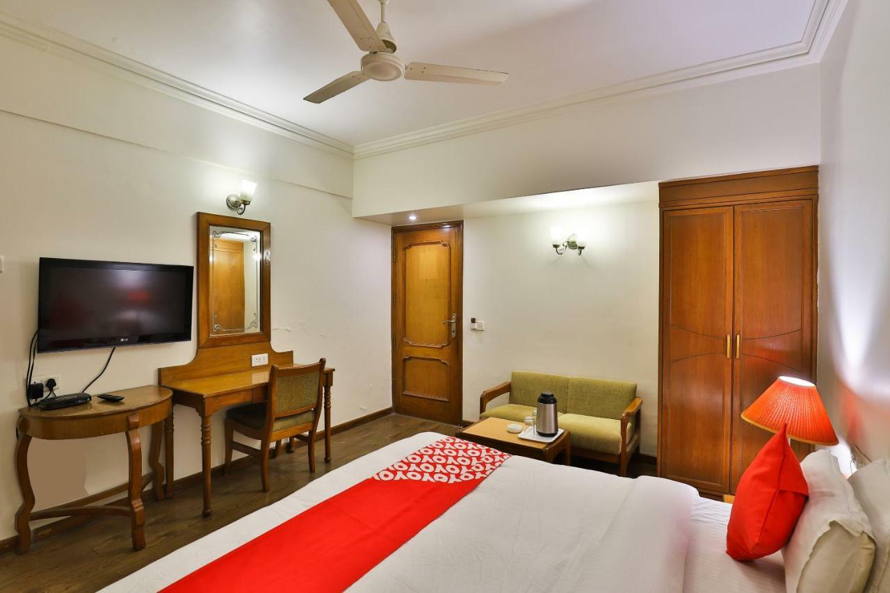 Hotel Pinnacle Ahmedabad
