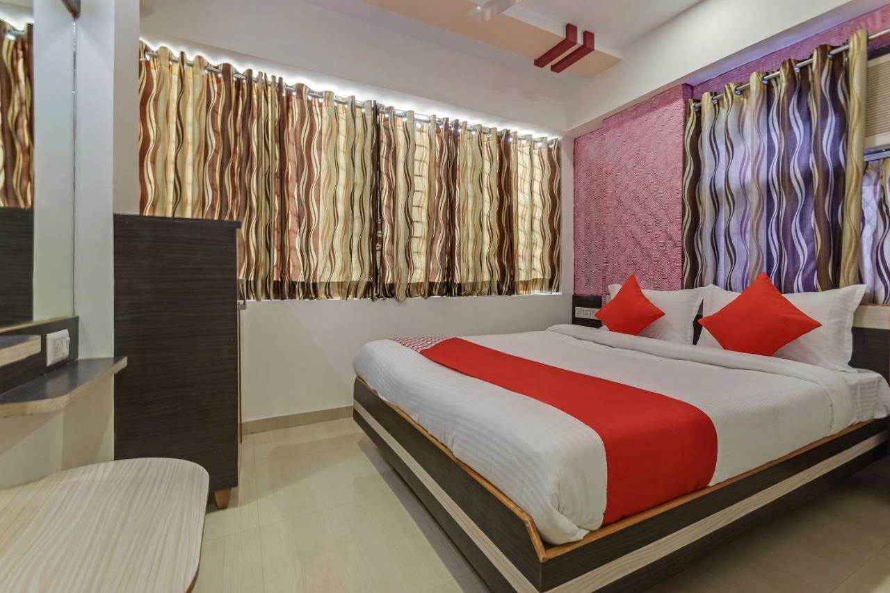 Oyo 26636 Anjali Palace 3*
