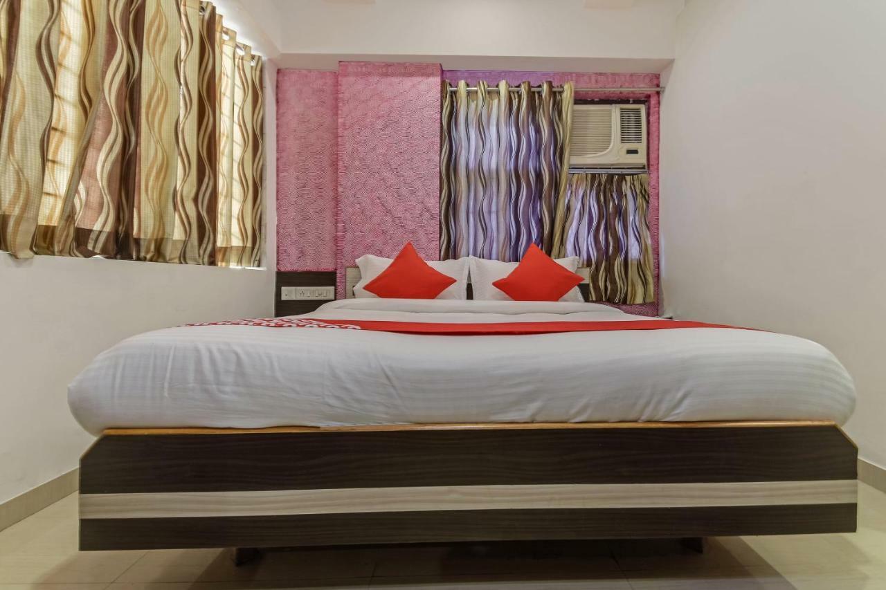 Oyo 26636 Anjali Palace 3*