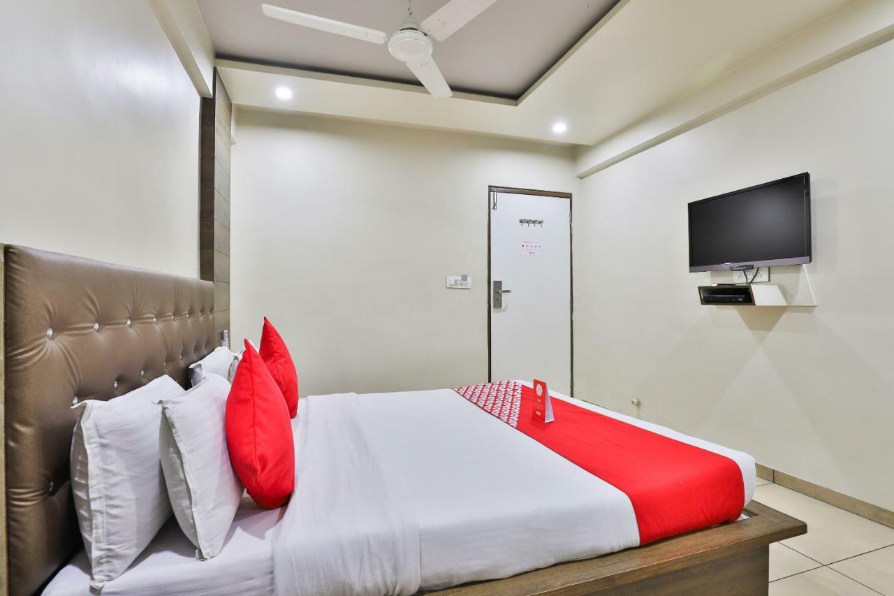 Hotel Oyo 959 Manila