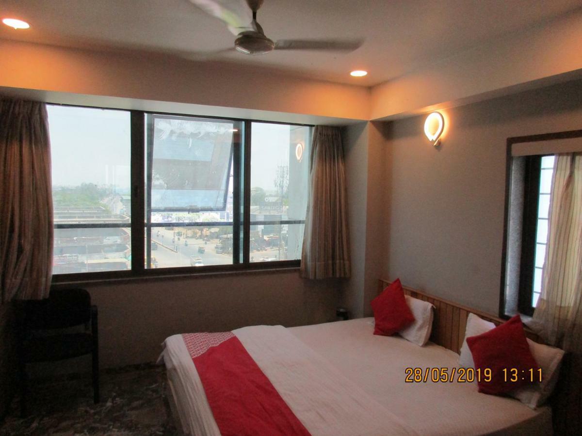 Om Balaji Hotel