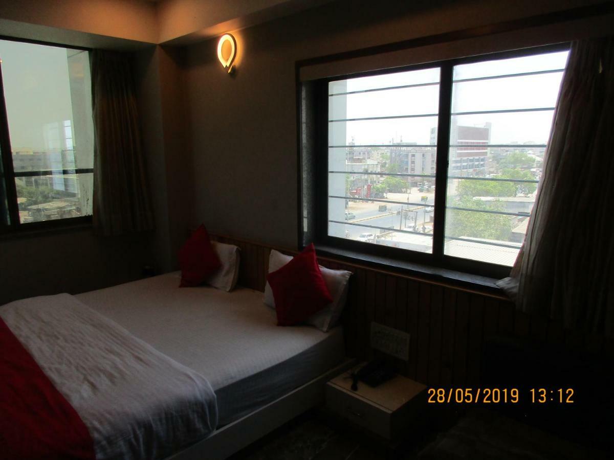 Om Balaji Hotel Ahmedabad