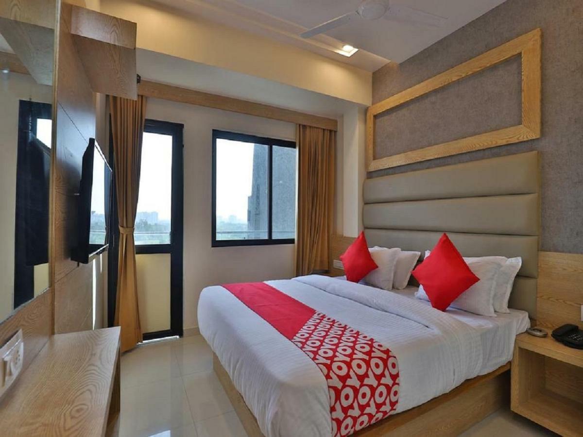 Acme By Sky Stays Hotel 3*