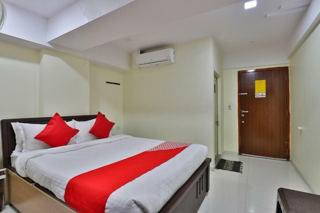 Vishwa Hotel Ahmedabad