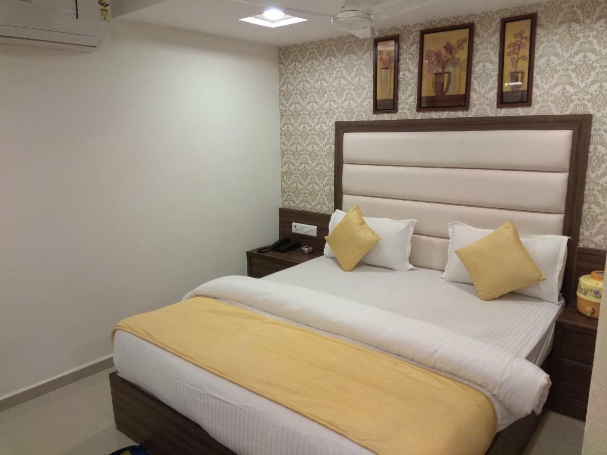 Shobhna Palace Hotel