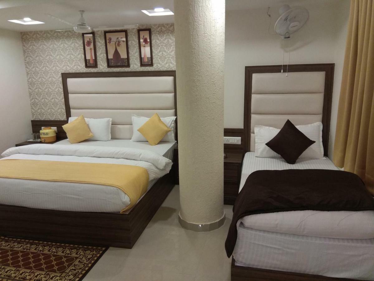 Shobhna Palace 3*