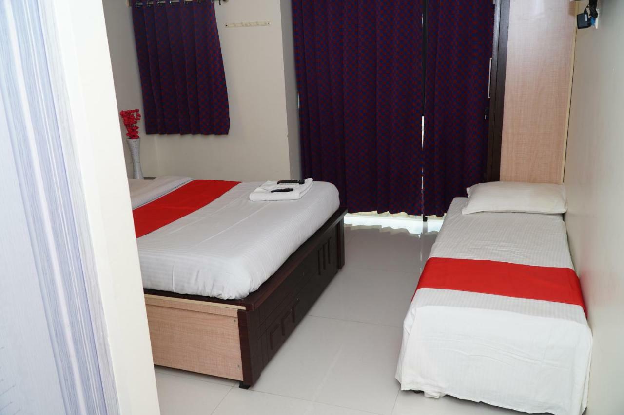 Hotel Vishwa Ahmedabad