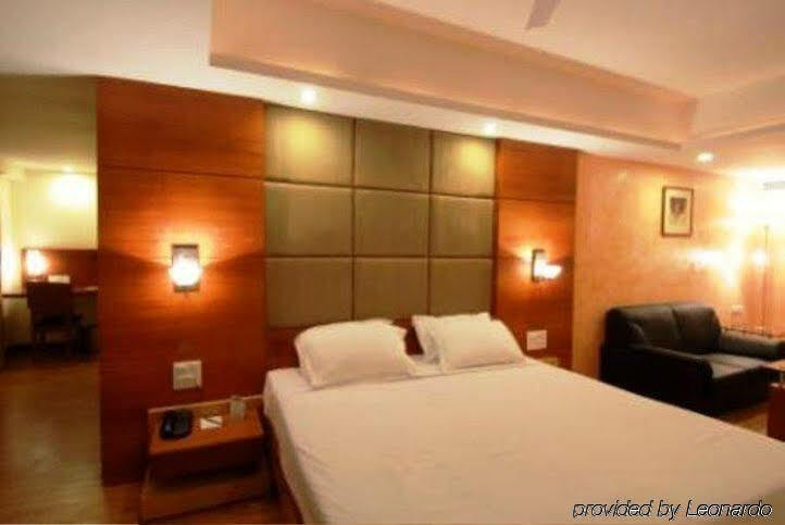 Fabhotel Cambay Sapphire