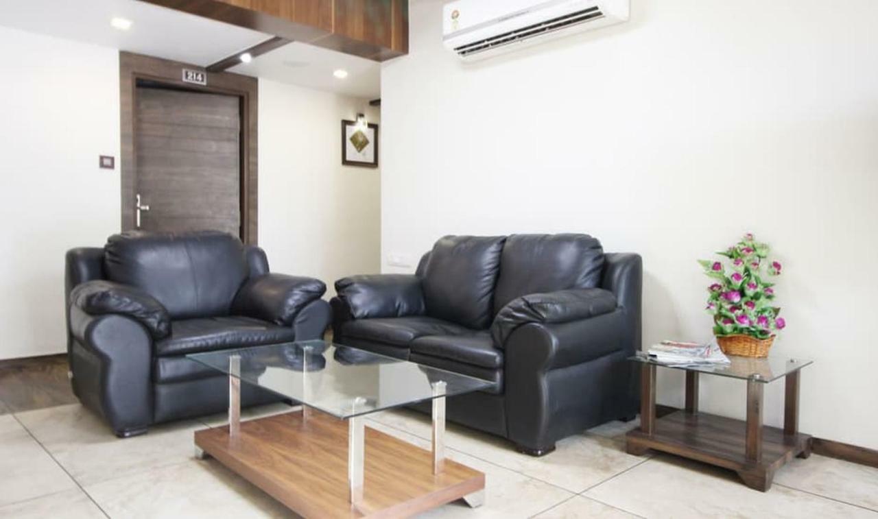 Hotel Aaram Orchard