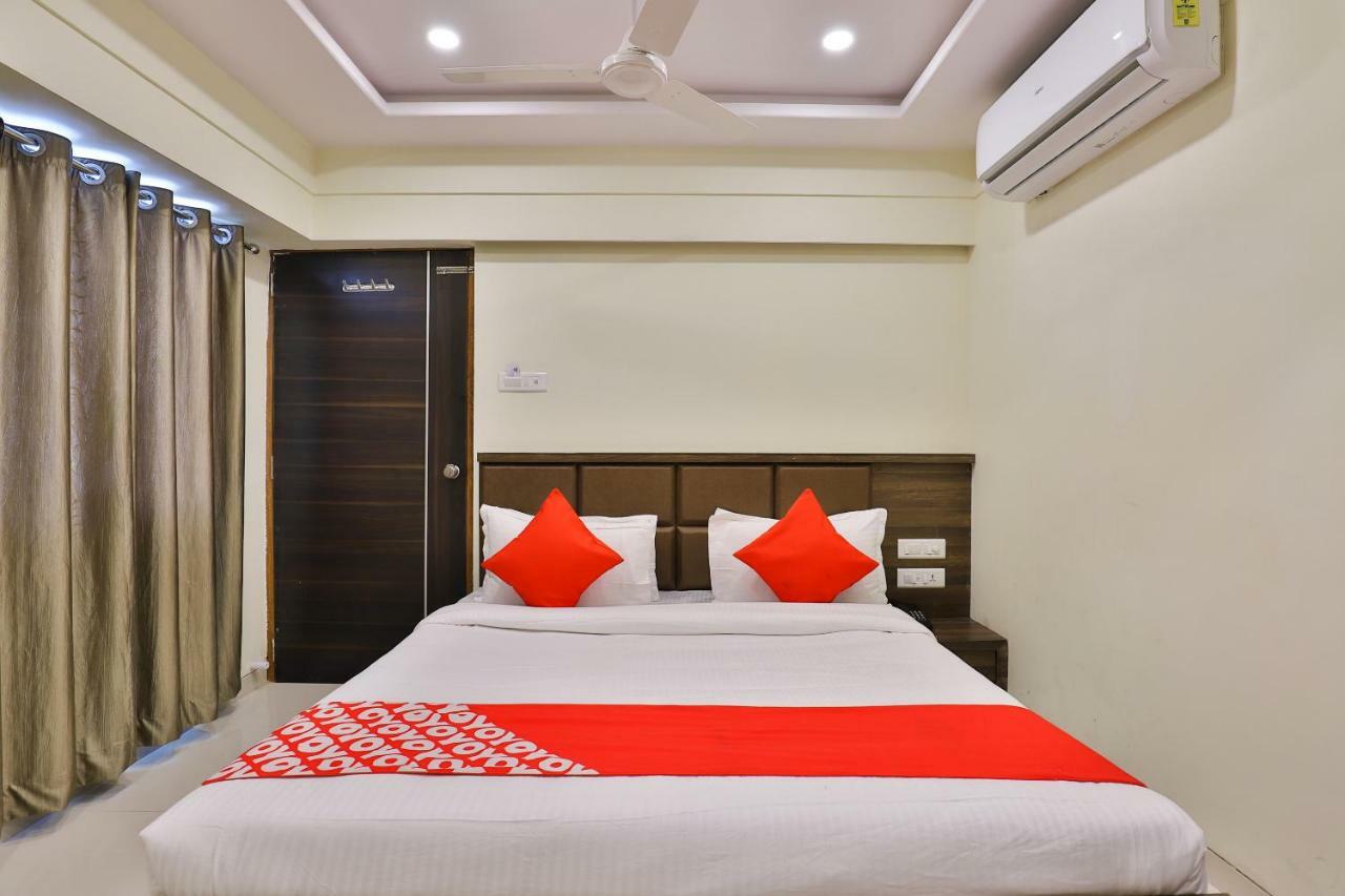 Hotel Radhe Residency 3*