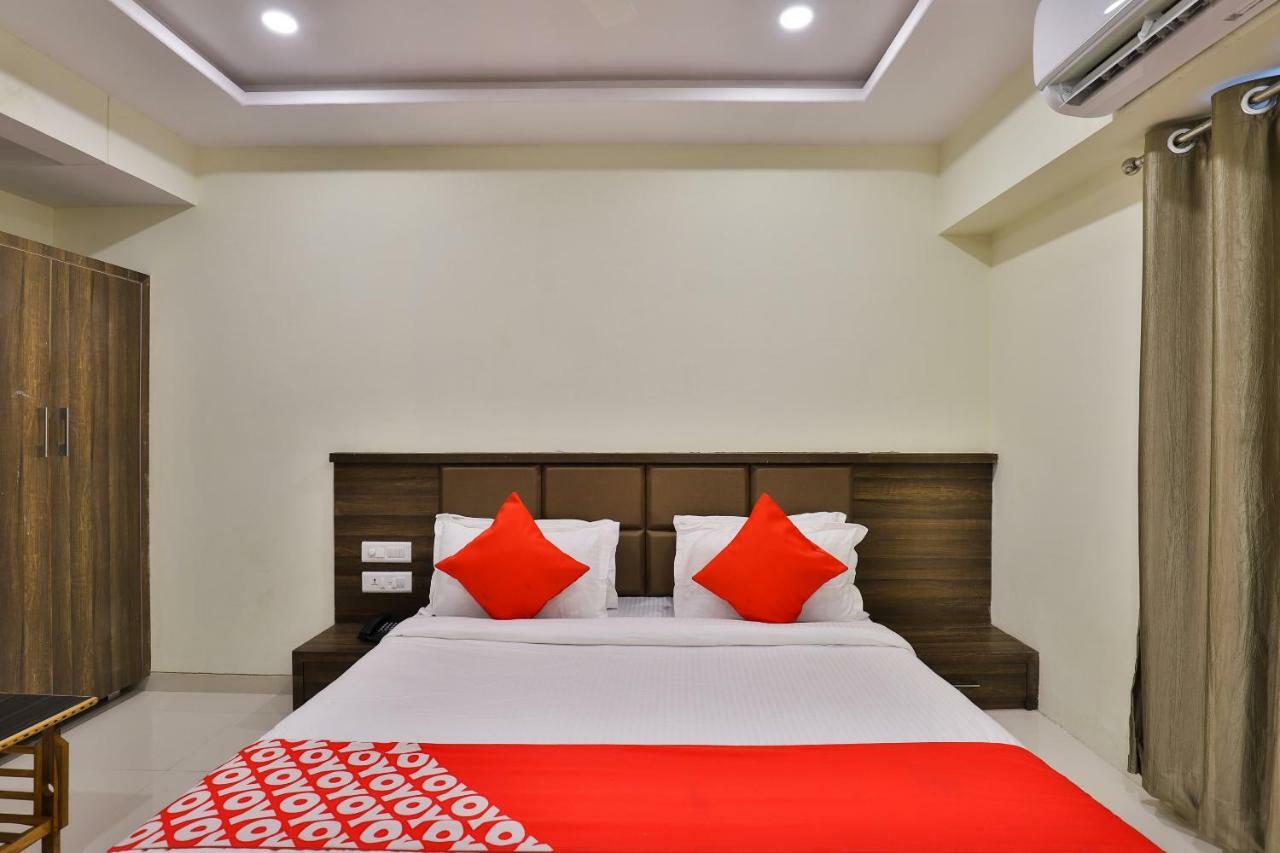 Hotel Hotel Radhe Residency Ahmedabad
