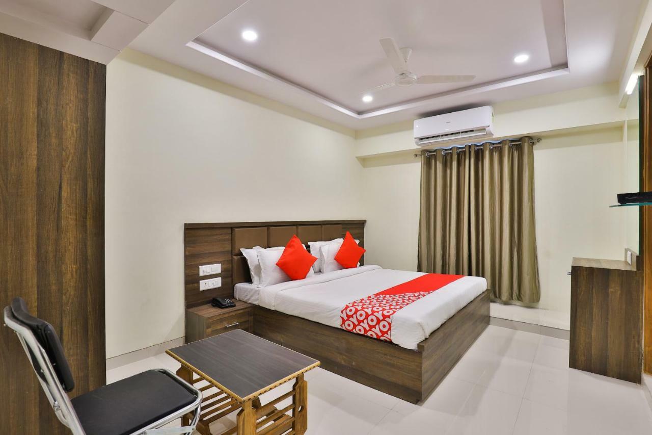 Hotel Radhe Residency Hotel