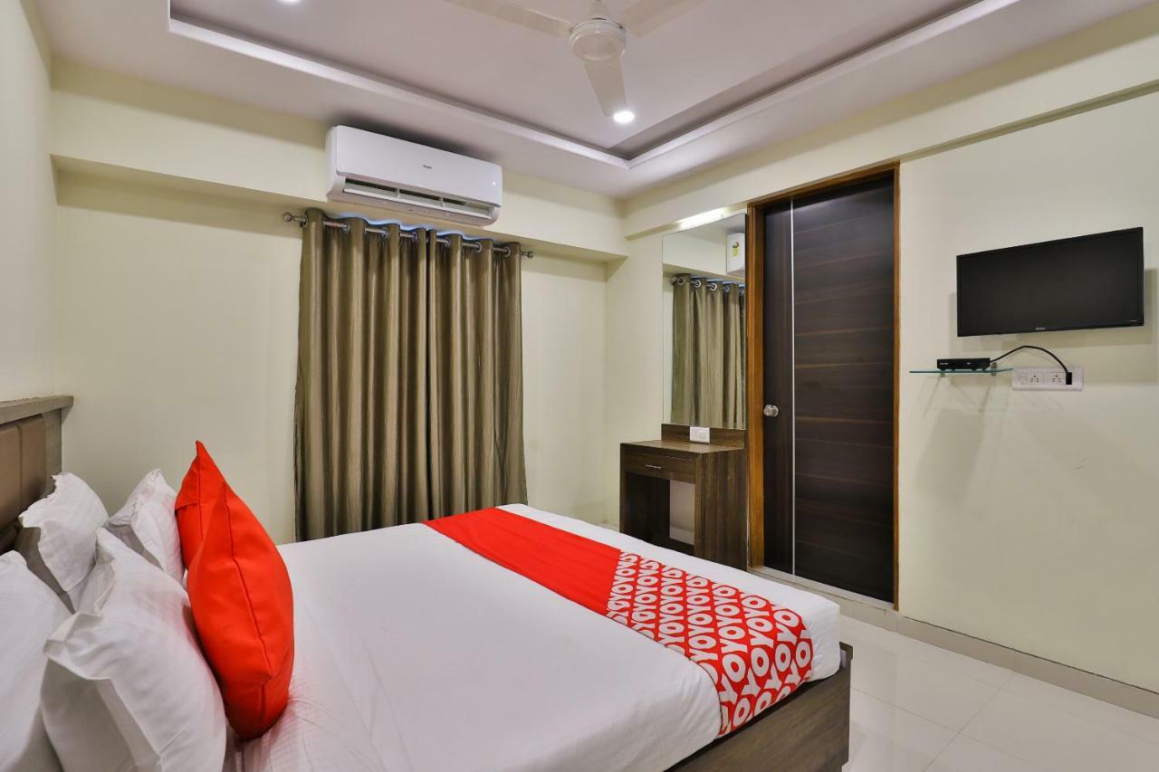 Hotel Radhe Residency 3*