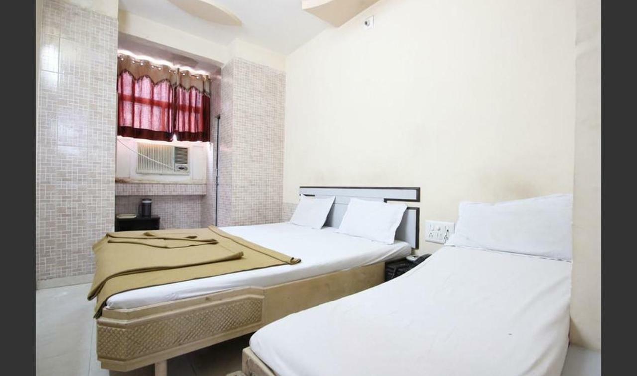 Gitanjali Hotel