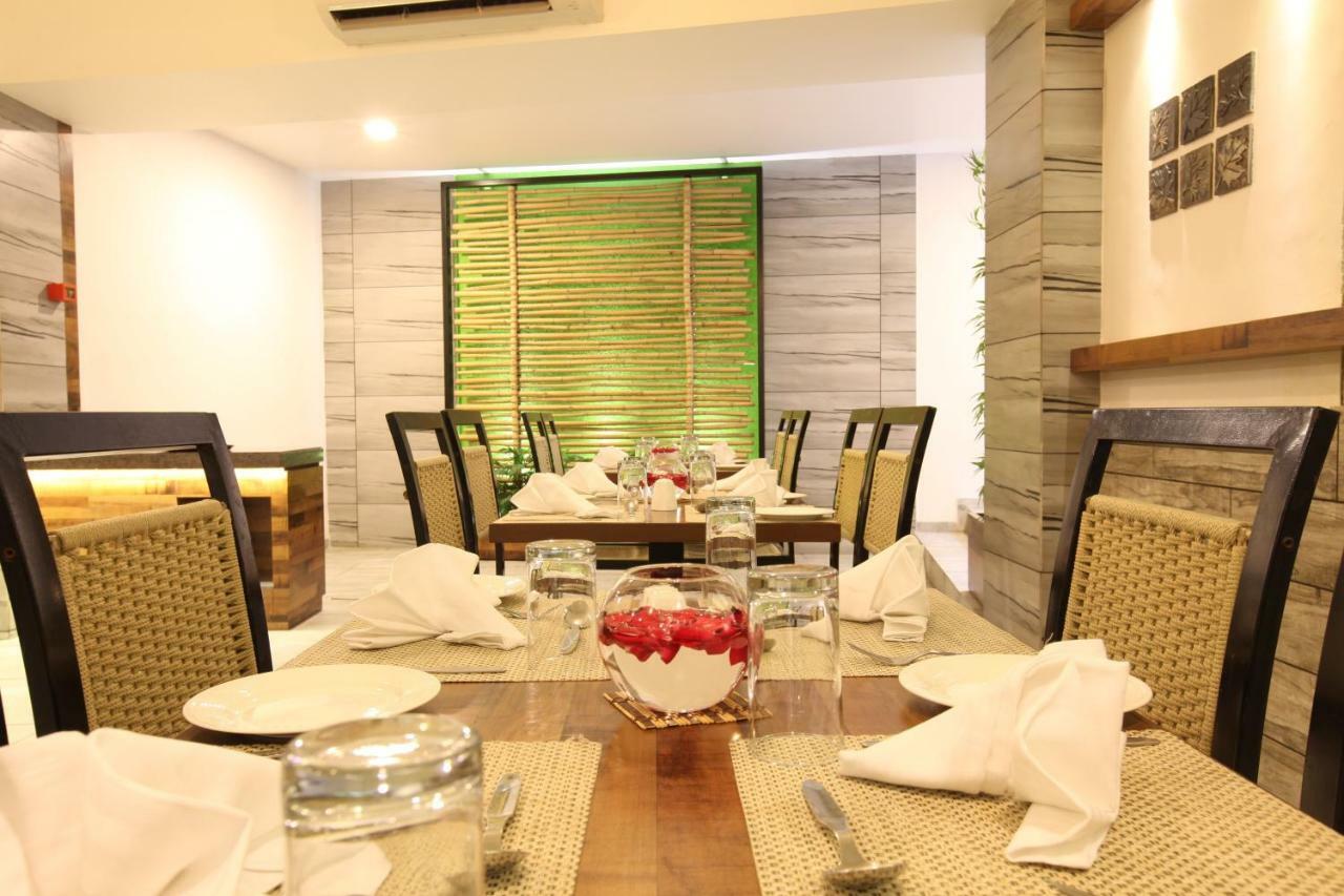 Accolade Hotel 3*