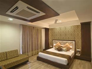 Hotel Treatotel 3*