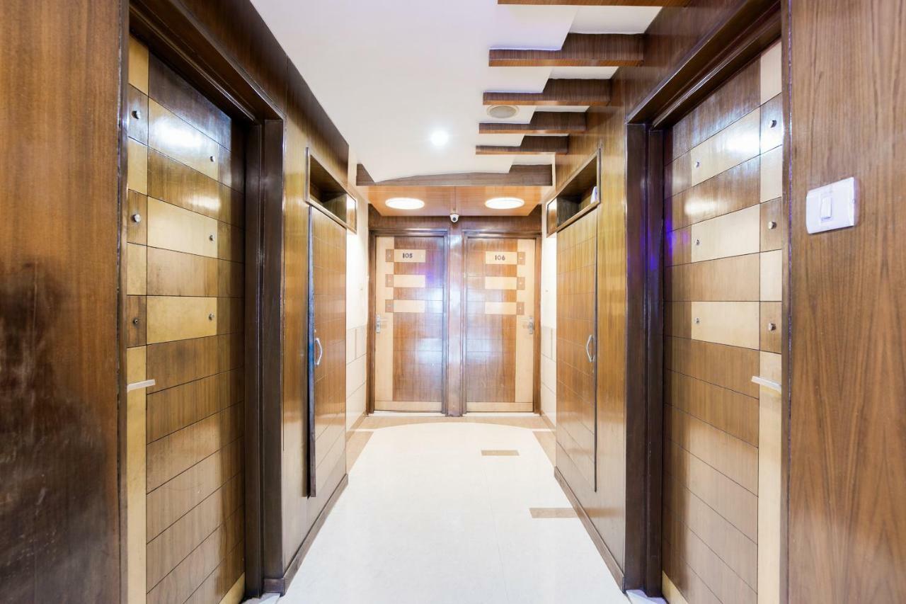 Capital O 978 Marshall The Hotel Ahmedabad