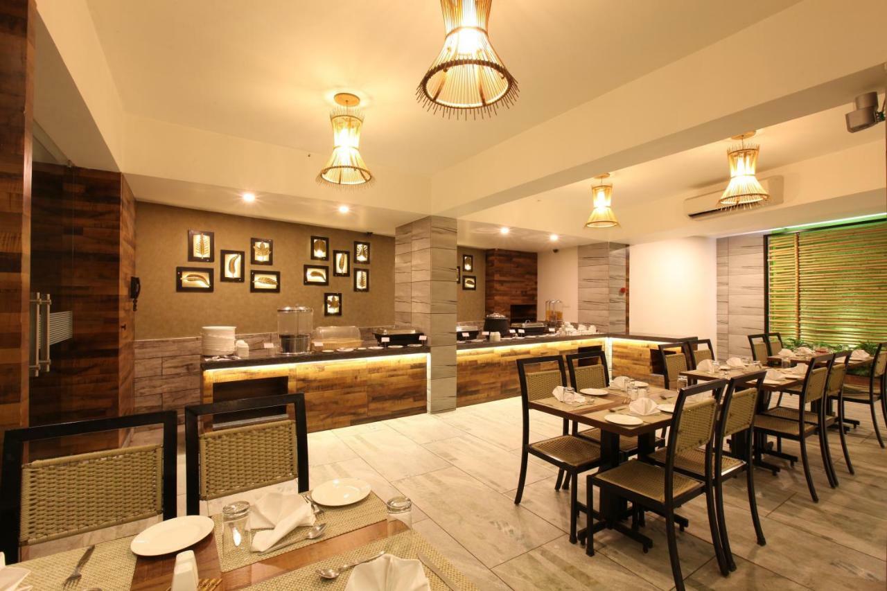 Accolade 3* Ahmedabad