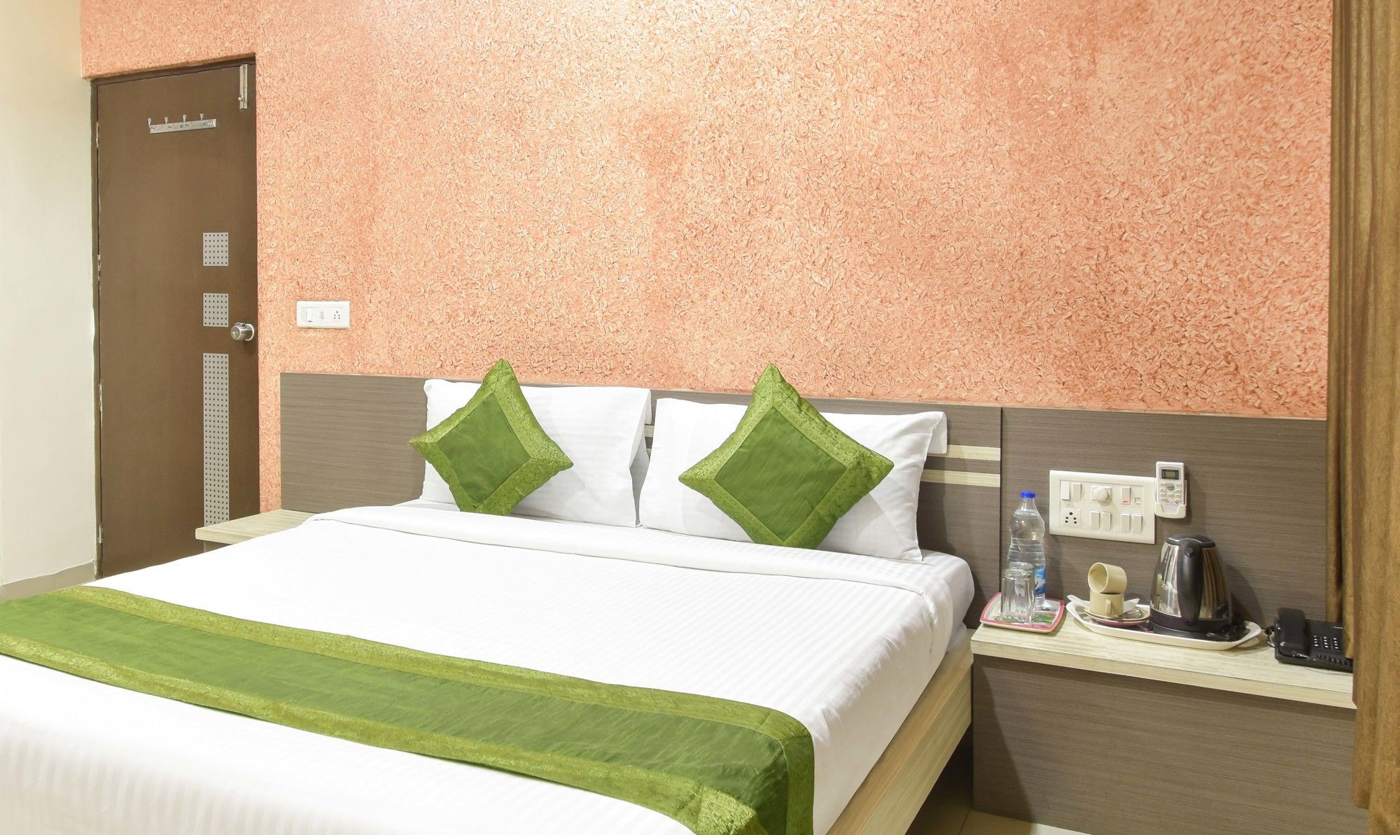 Hotel Treebo Sun Star Ahmedabad