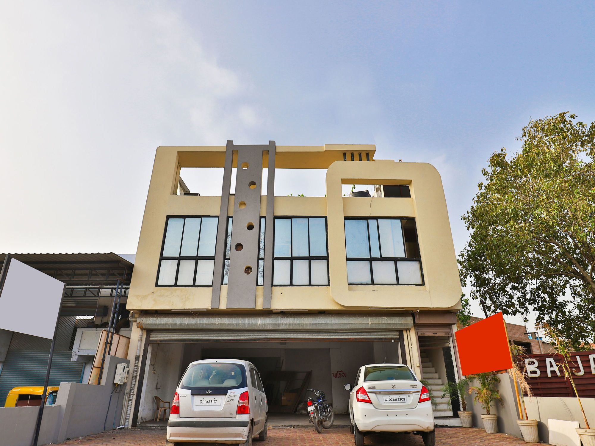 Hotel Oyo 15509 Shreenath