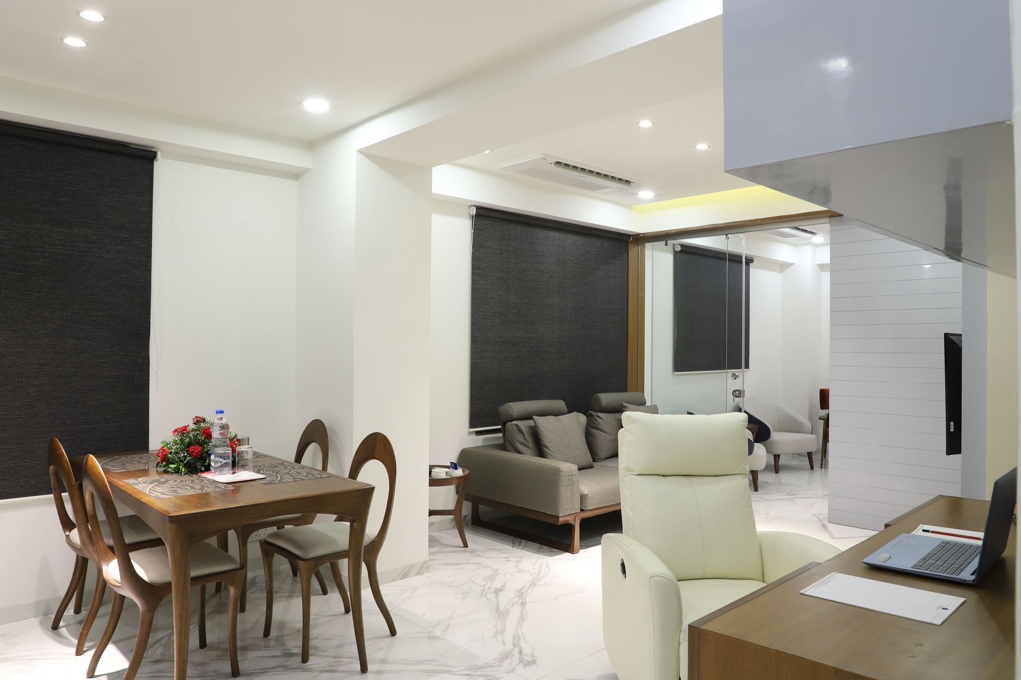Hotel Tribecca Residency