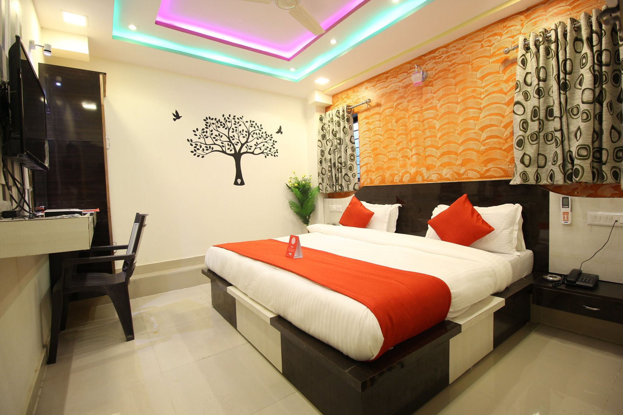 O Land Ahmedabad