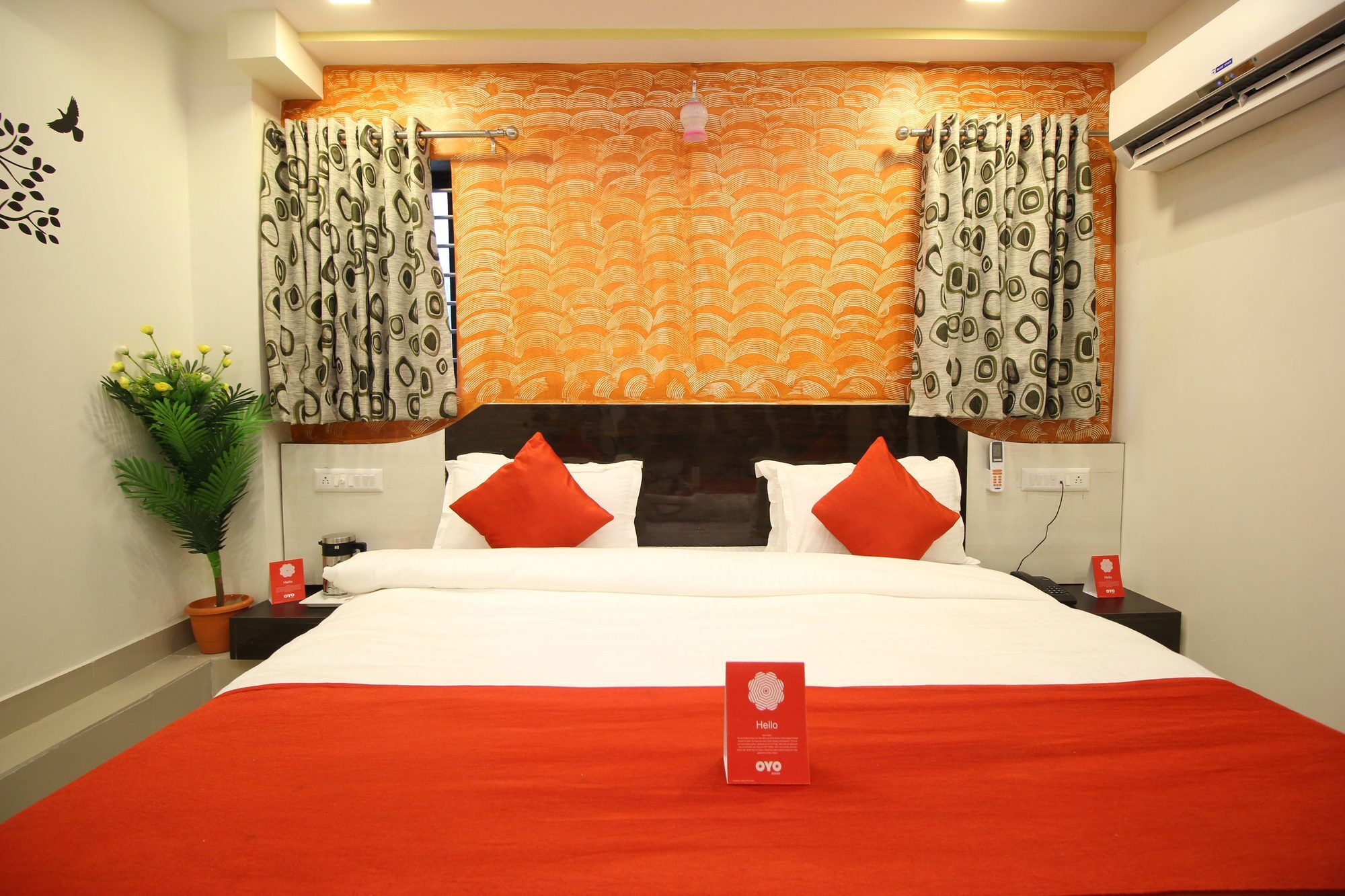 O Land Hotel