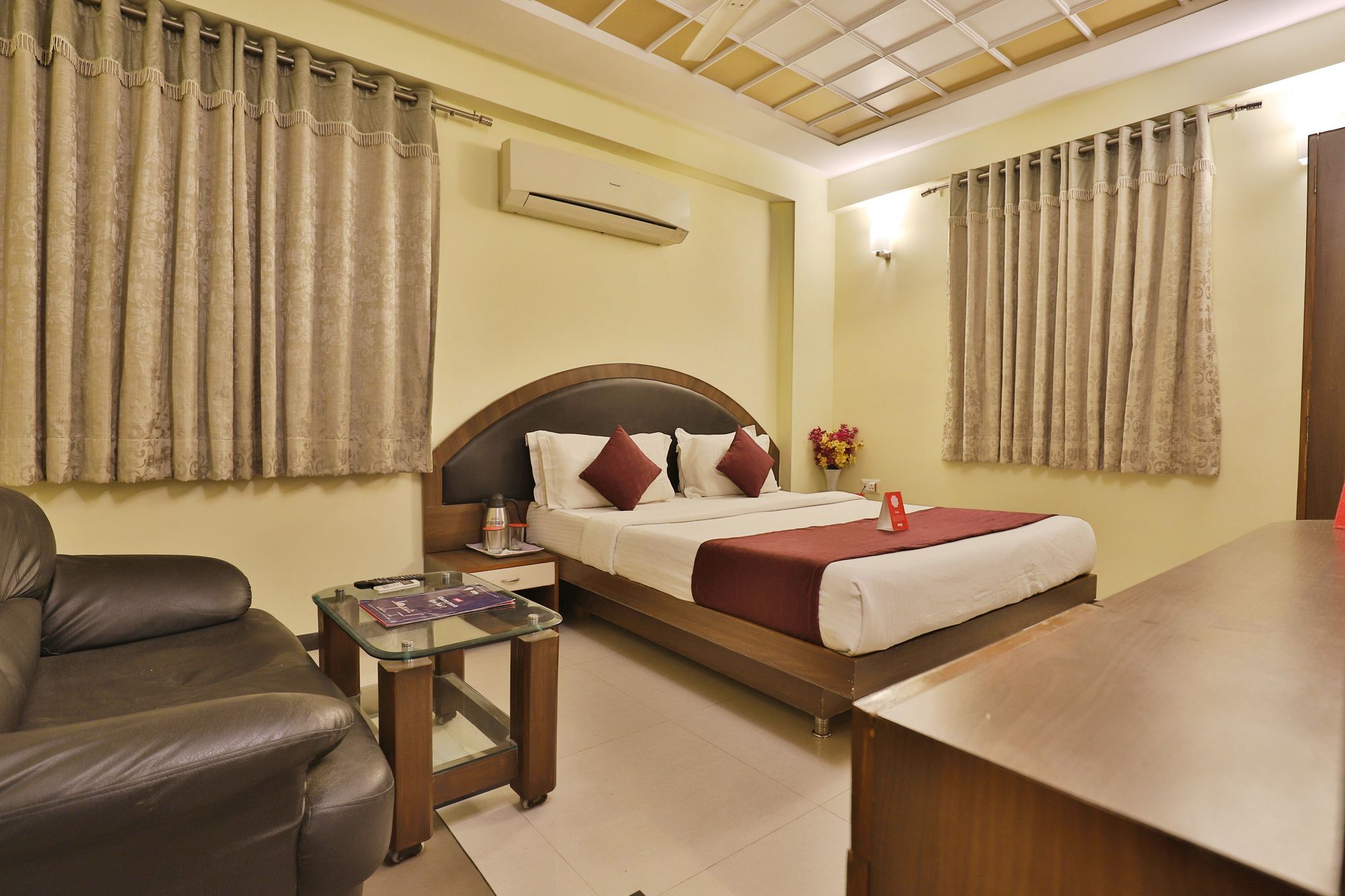 Hotel Capital O 978 Marshall The Ahmedabad