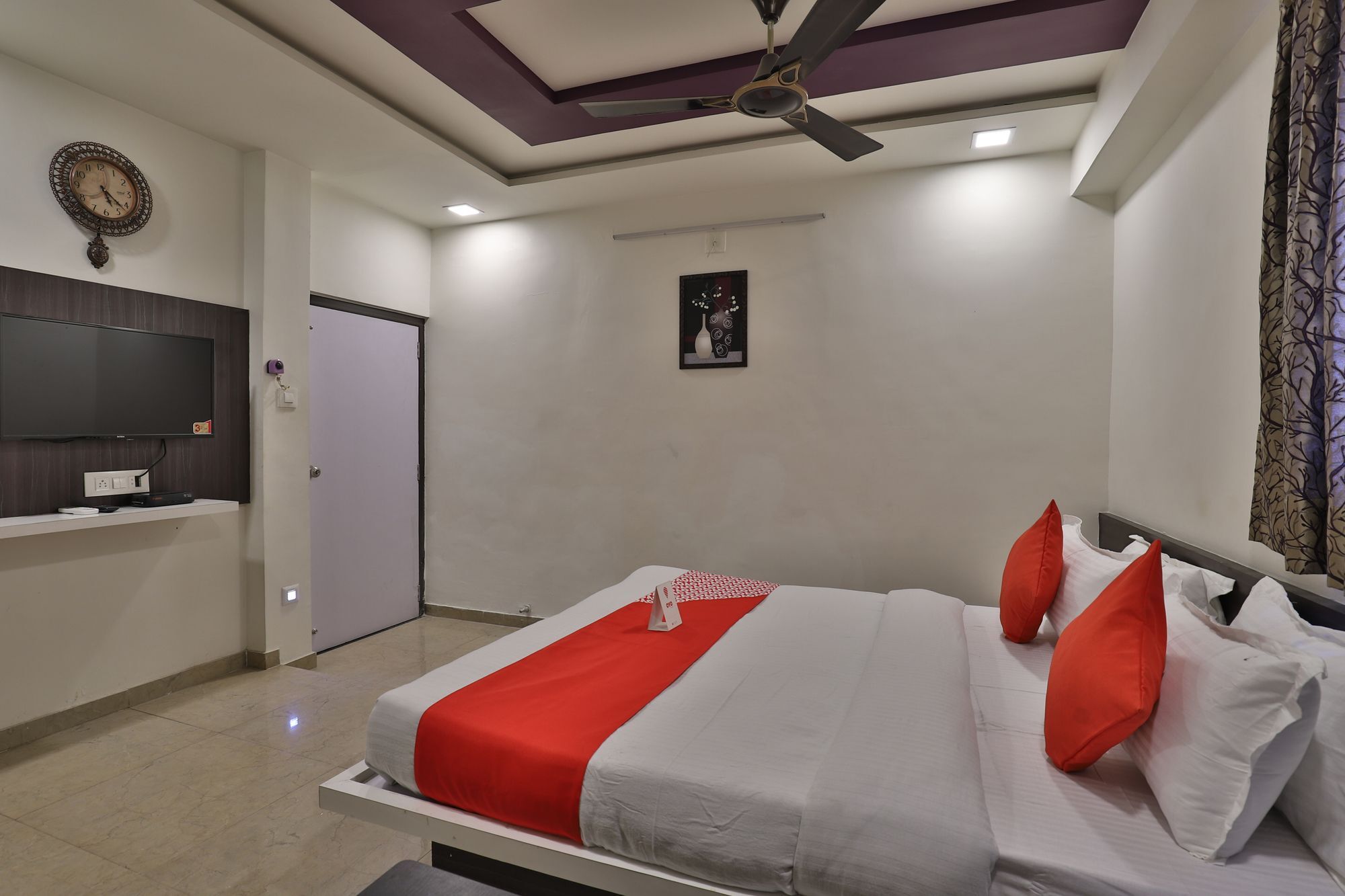 Oyo 11557 Maharaja Palace 3* Ahmedabad