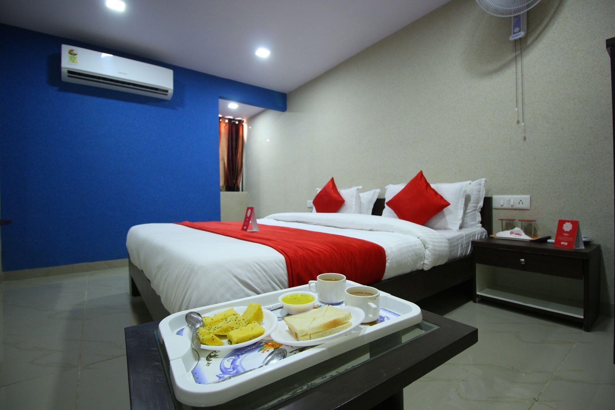 Vaccinated Staff- Oyo 8692 Vibrant Regency Hotel 3*