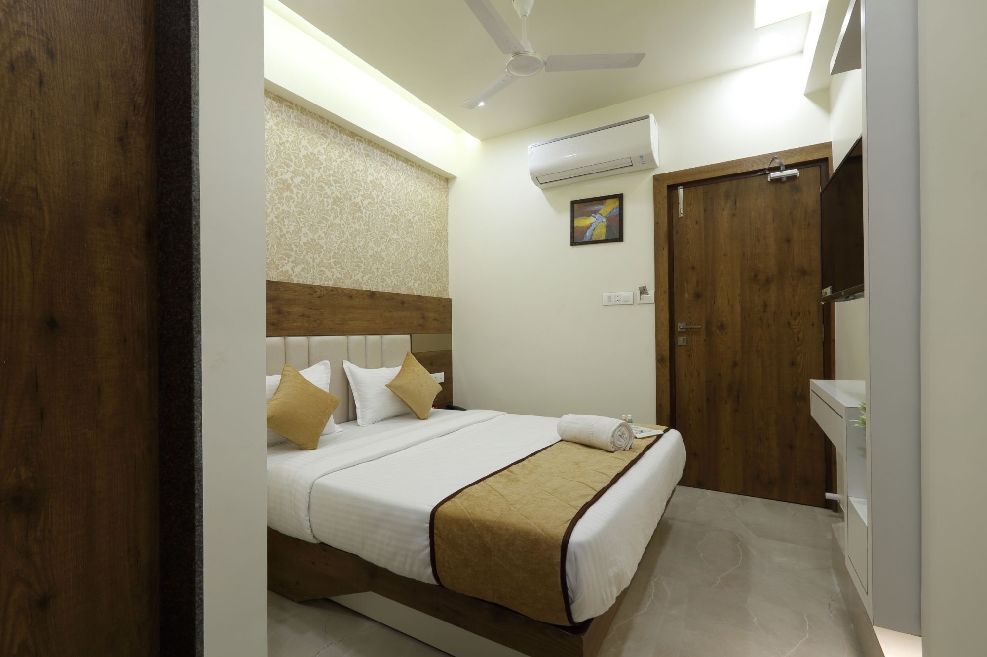 Alka Hotel 3*