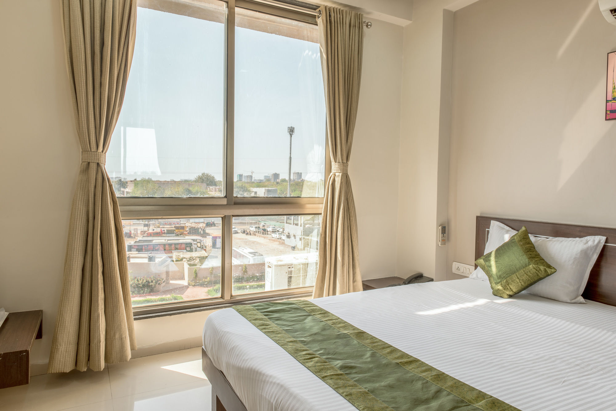 Treebo Trend Shrimad Residency Hotel 3*