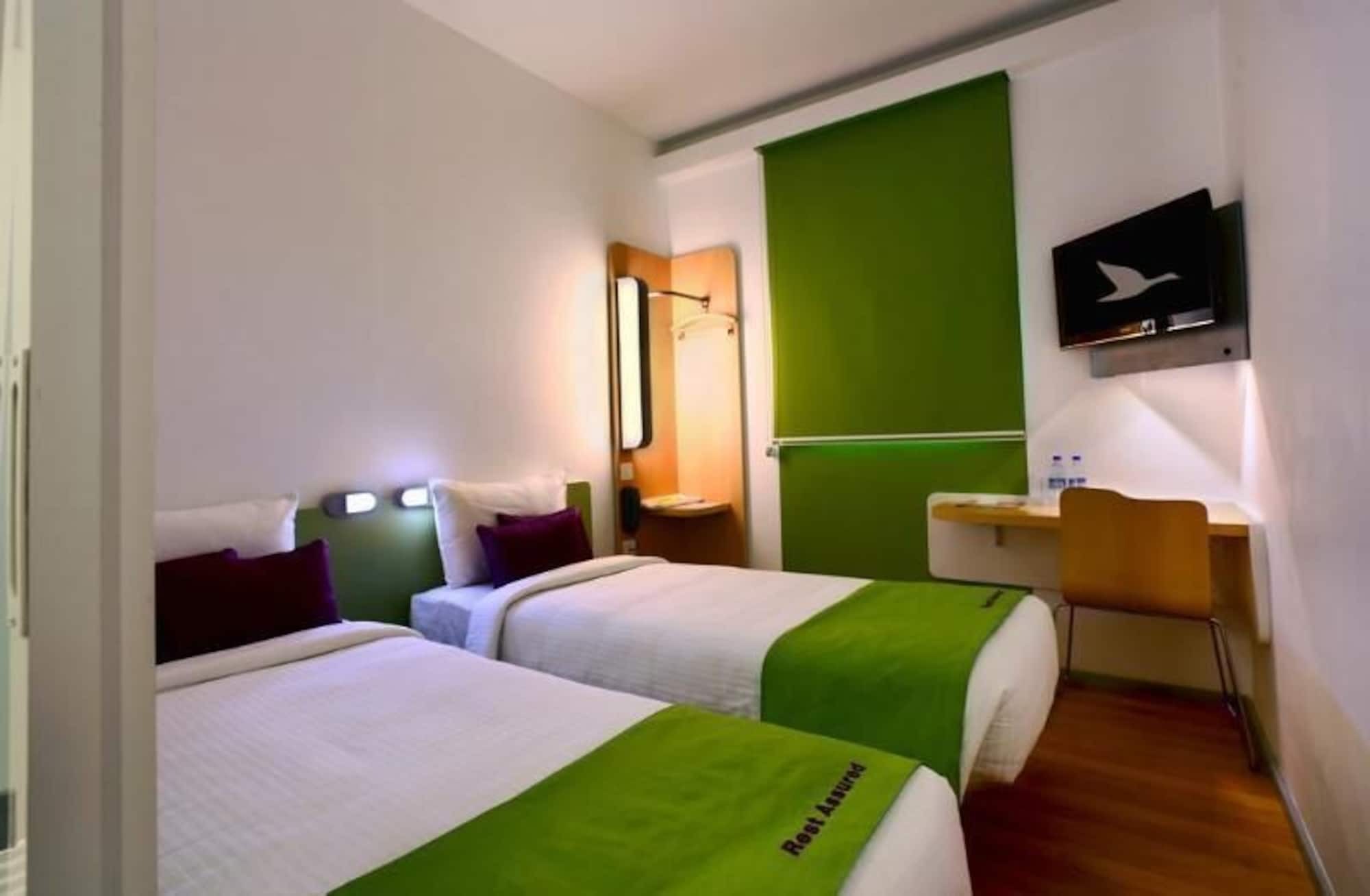 Express Prahlad Nagar By Ihg Hotel Ahmedabad