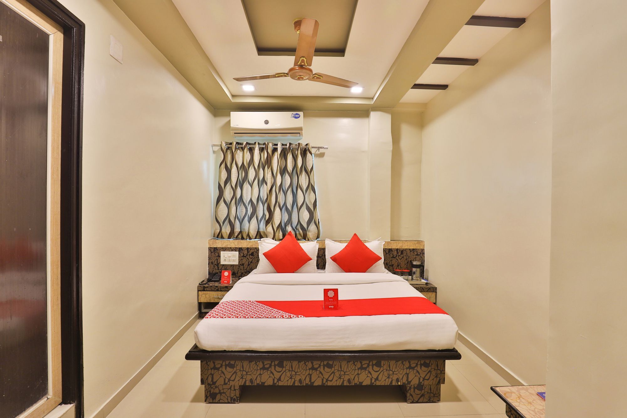 Oyo 11450 Balaji