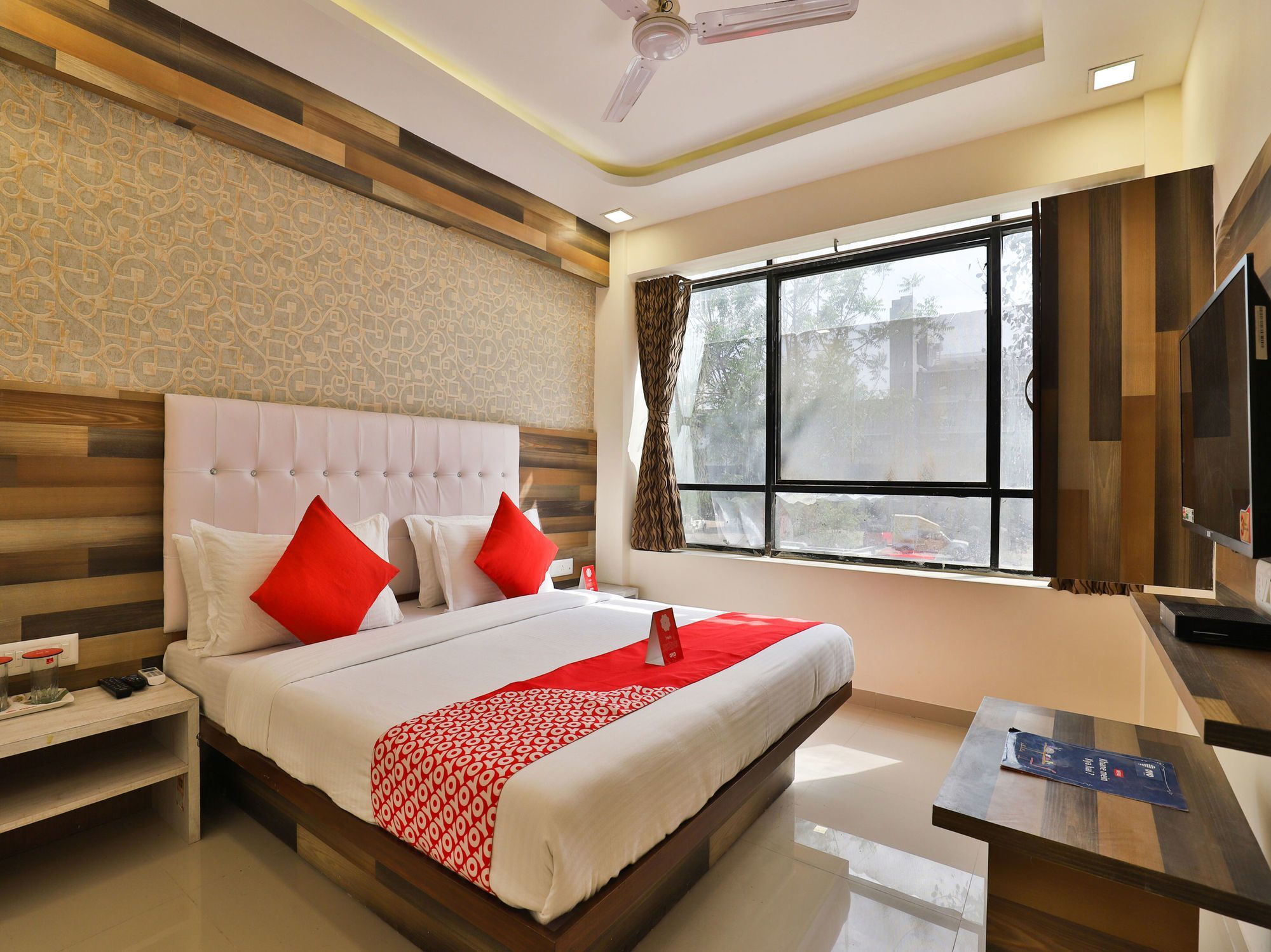 Oyo 12654 Sunshine 2* Ahmedabad