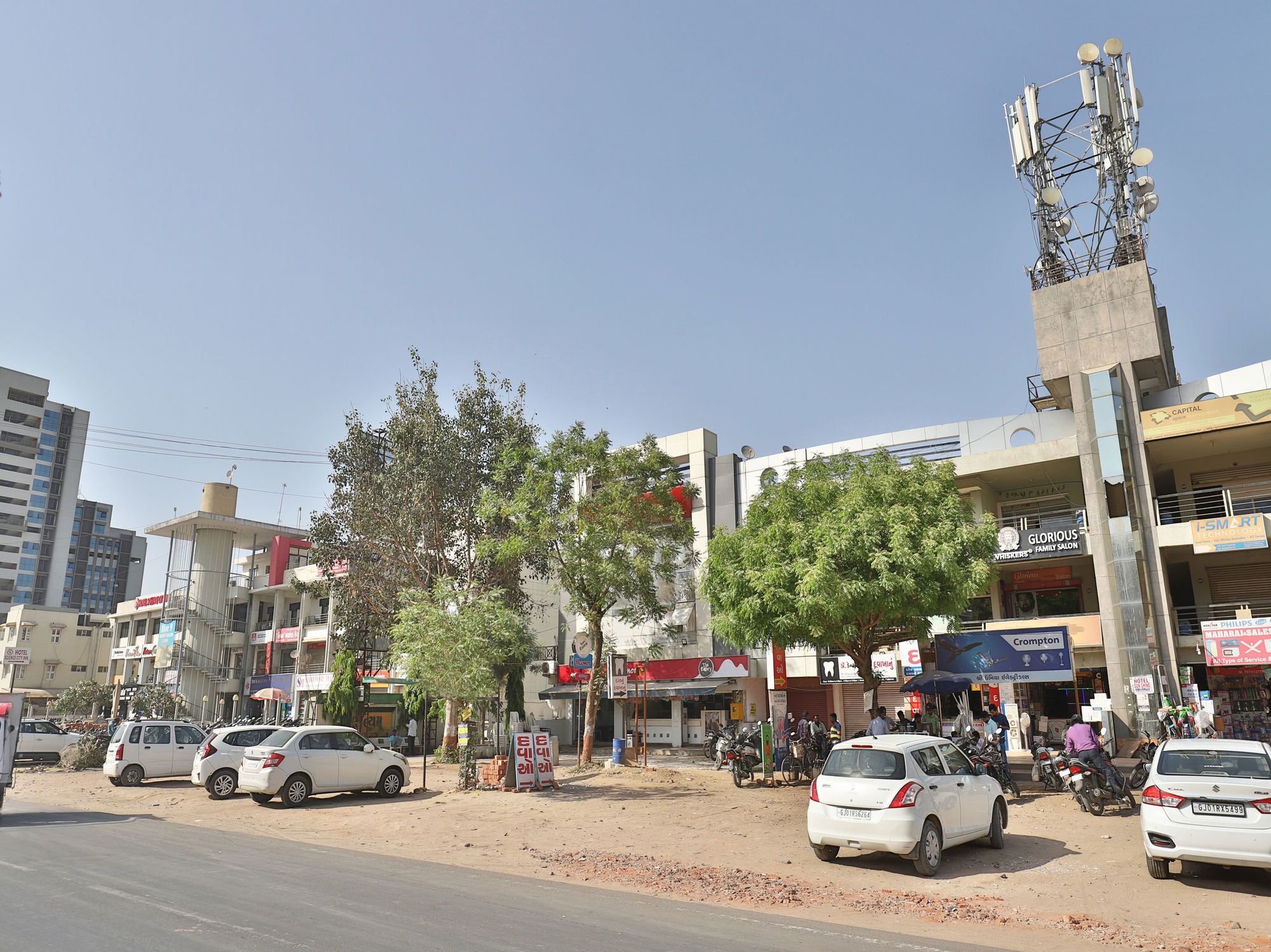 Oyo 12654 Sunshine Hotel Ahmedabad