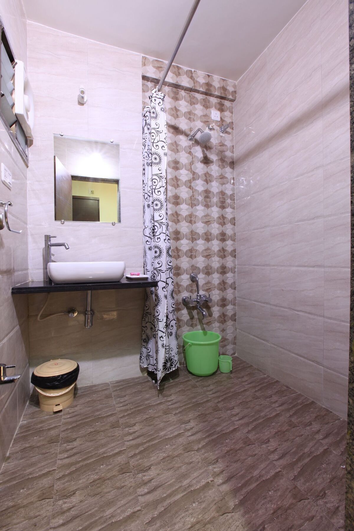 Hotel Galaxy 2*